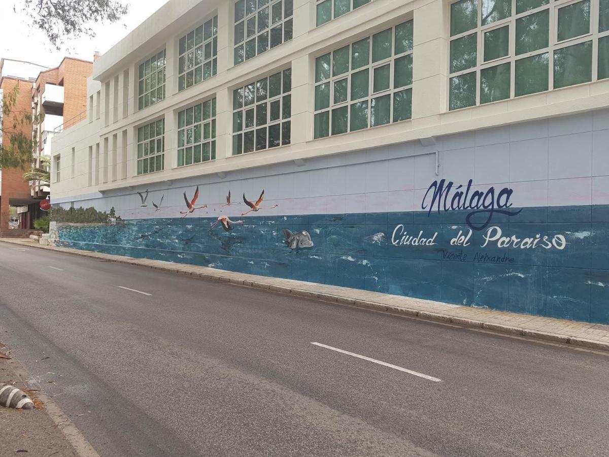 Apartamentos Chuita Playa Málaga Dış mekan fotoğraf