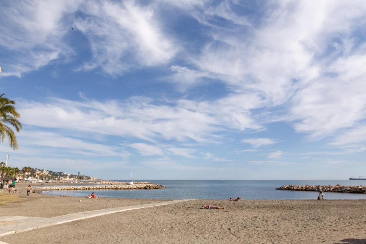 Apartamentos Chuita Playa Málaga Dış mekan fotoğraf