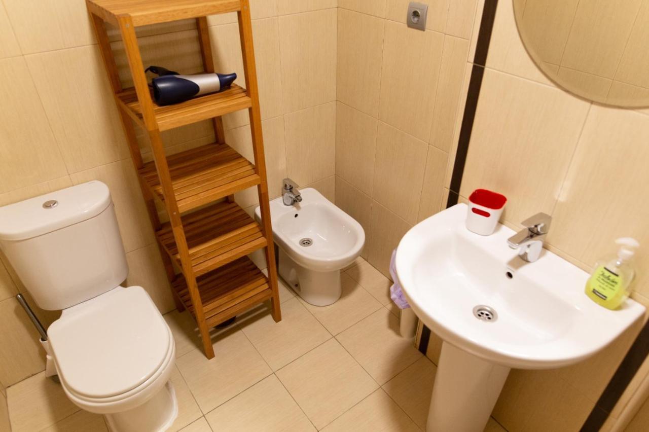 Apartamentos Chuita Playa Málaga Dış mekan fotoğraf